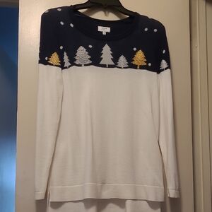 Crown & Ivy White And Navy Sweater